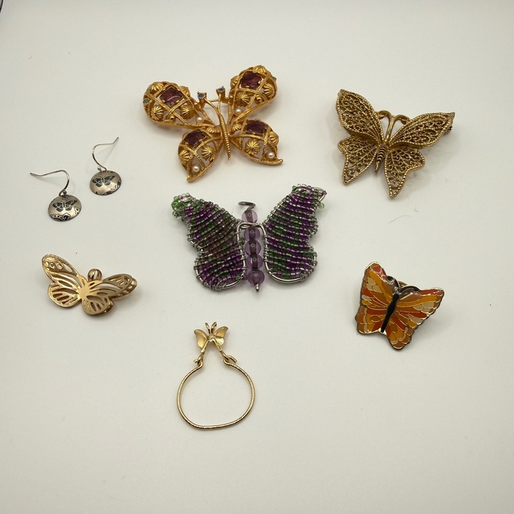 Vintage Butterfly Jewelry Lot Brooches Earrings Pendants Enamel Beaded 8pc Set